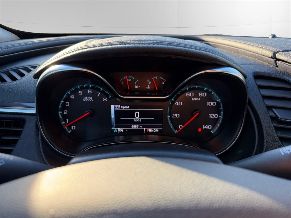 2015 Chevrolet Impala LTZ photo 2