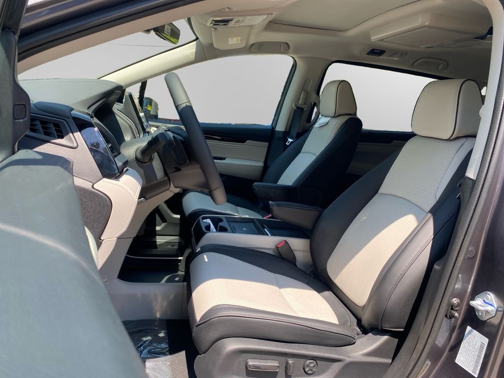 New 2026 Honda Odyssey Elite Van Passenger