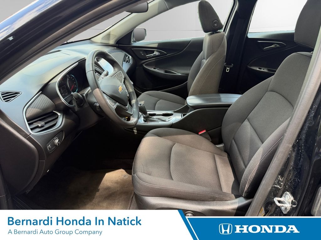 Used 2018 Chevrolet Malibu LT Sedan