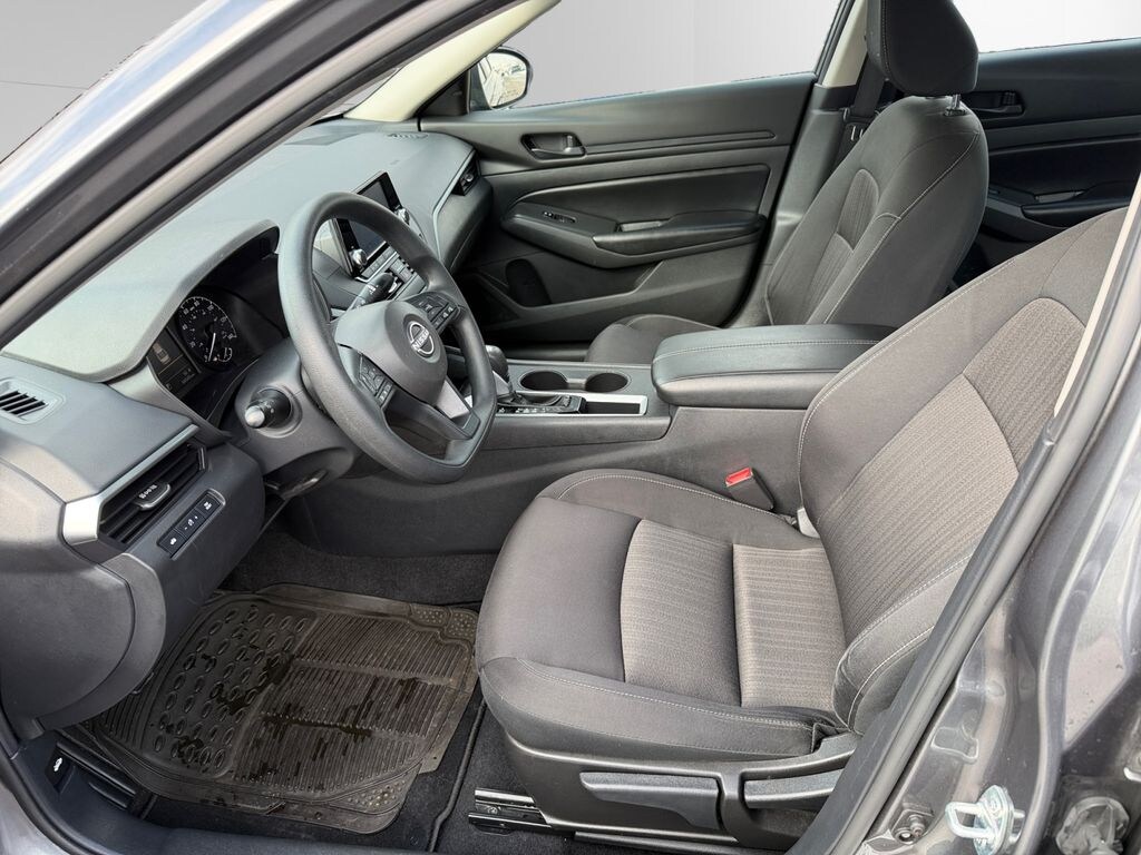 Used 2024 Nissan Altima 2.5 S Sedan