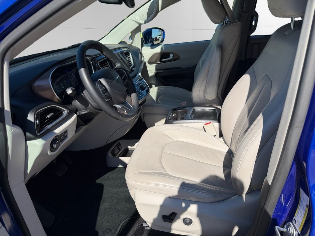 Used 2018 Chrysler Pacifica Touring L Plus Van