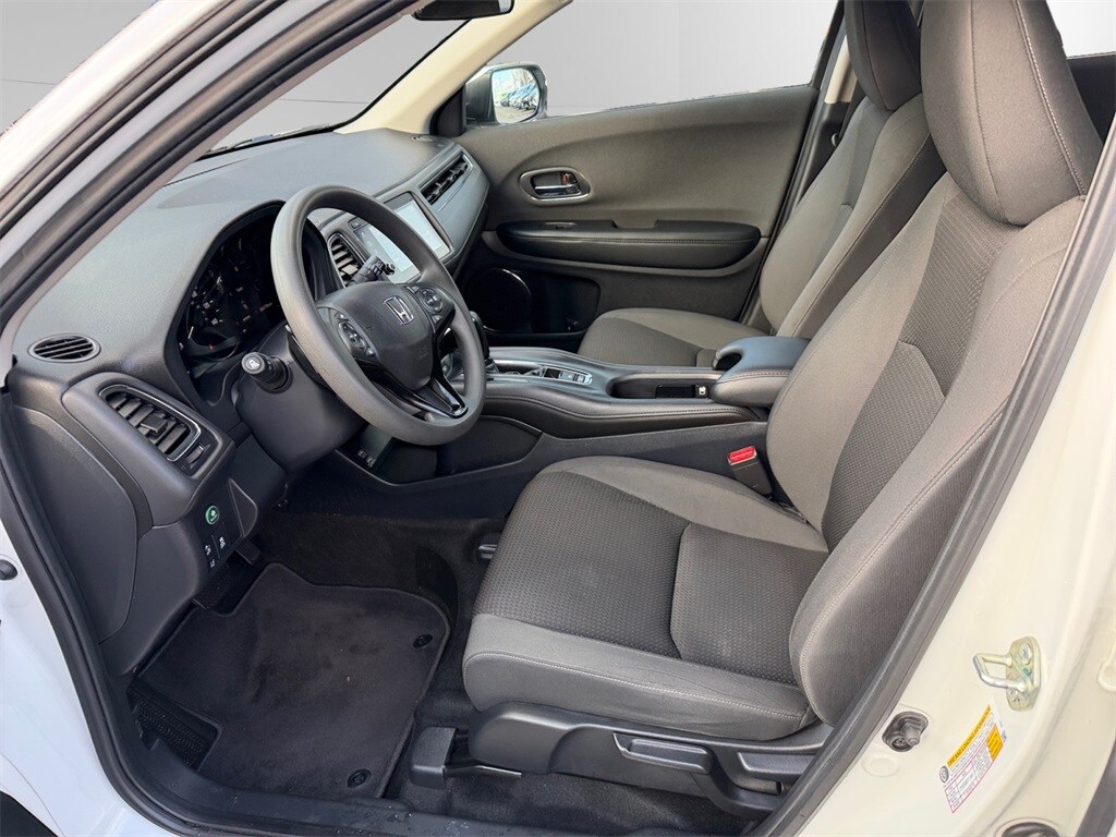 2022 Honda HR-V EX photo 3