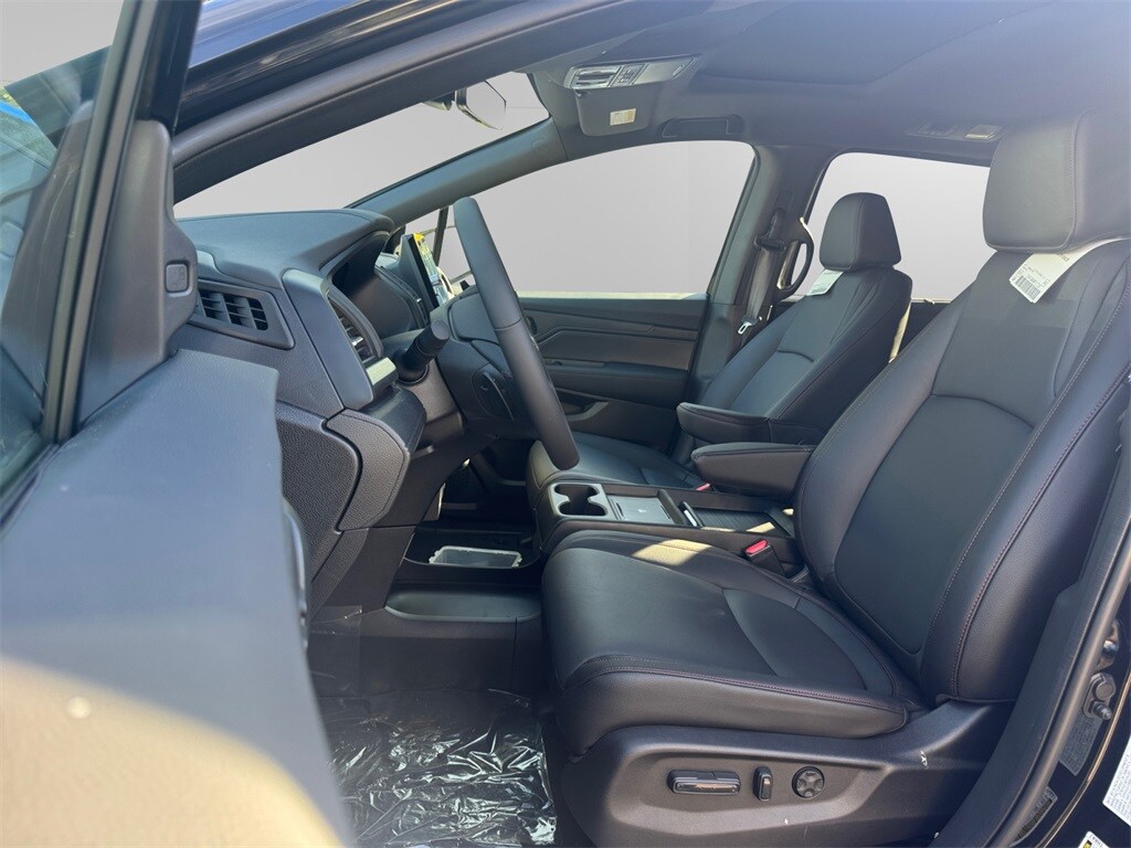New 2026 Honda Odyssey Sport-L Van Passenger