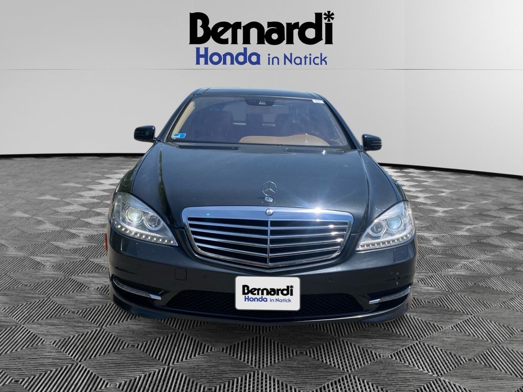 2013 Mercedes-Benz S-Class S550 4MATIC's photo