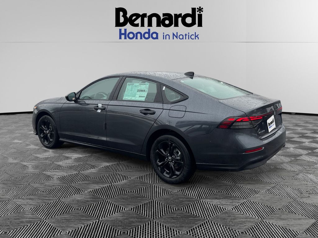 2025 Honda Accord SE - Photo 19