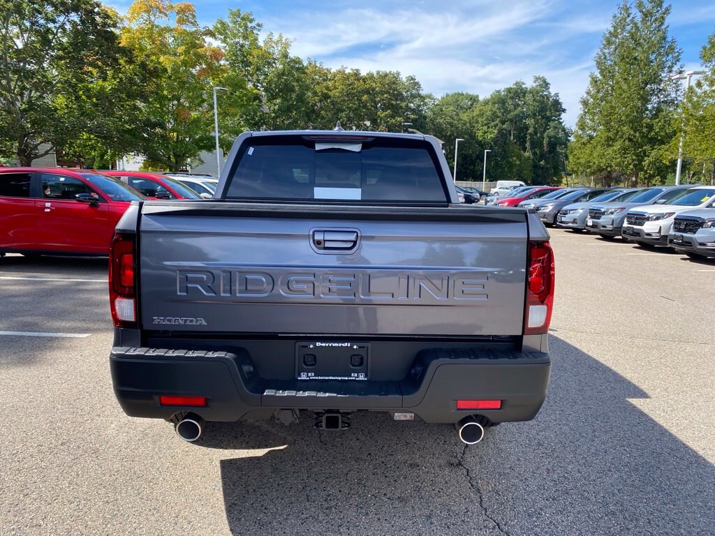 New 2026 Honda Ridgeline RTL Truck Crew Cab