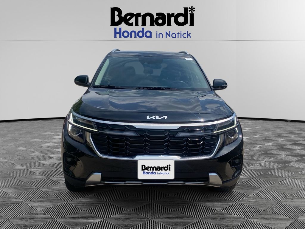 2025 Kia Seltos 2.0 S AWD's photo