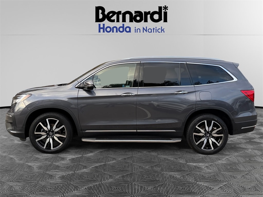 Certified 2022 Honda Pilot Touring 7 Passenger SUV