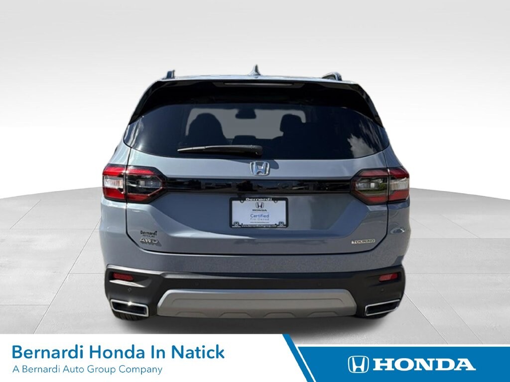 Certified 2025 Honda Pilot Touring SUV