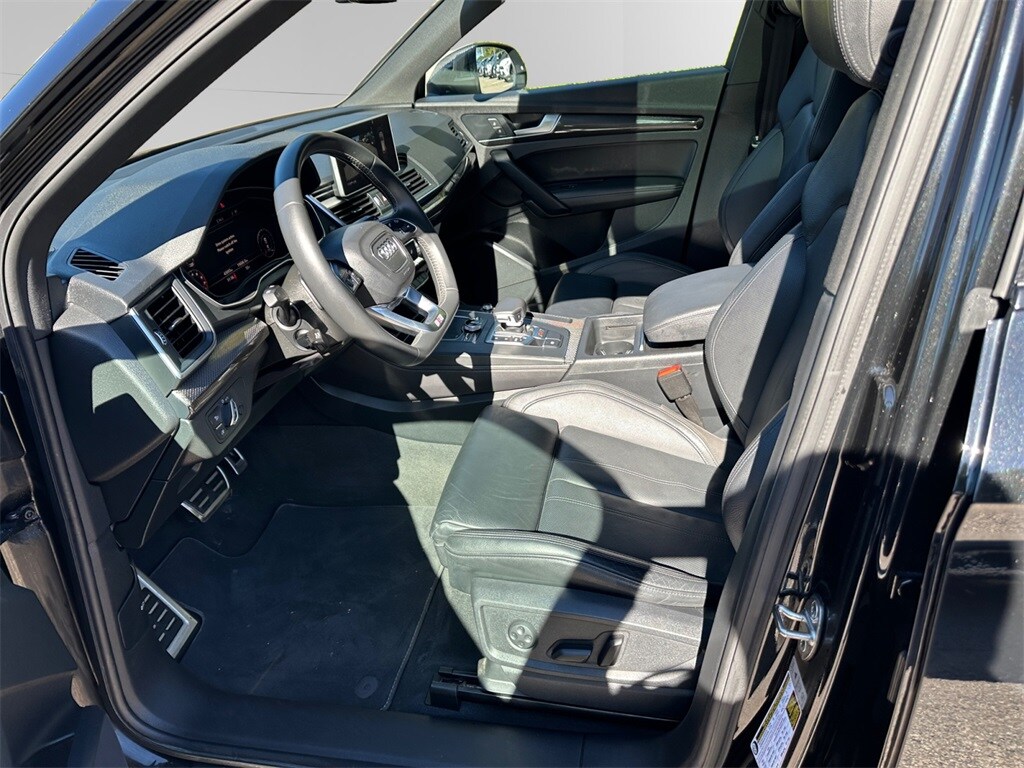 2020 Audi SQ5 Premium photo 3