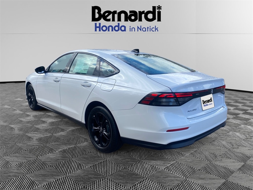 2025 Honda Accord SE - Photo 20
