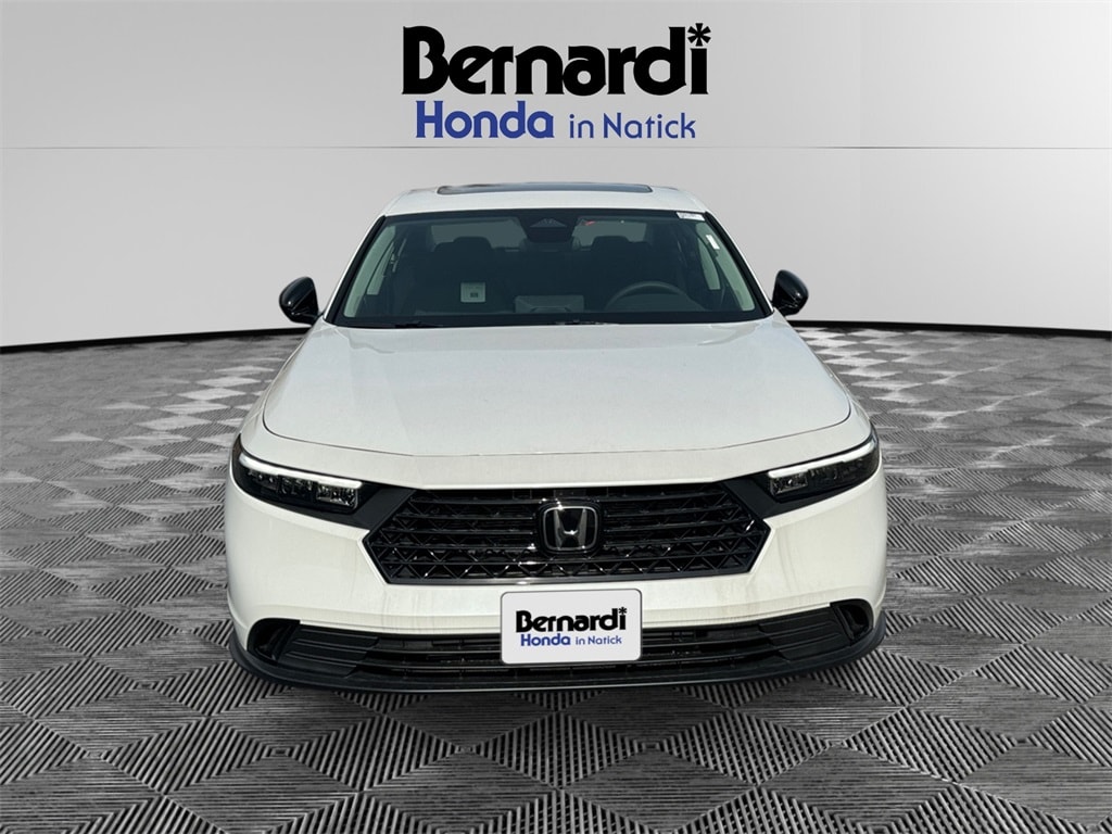 2025 Honda Accord SE's photo