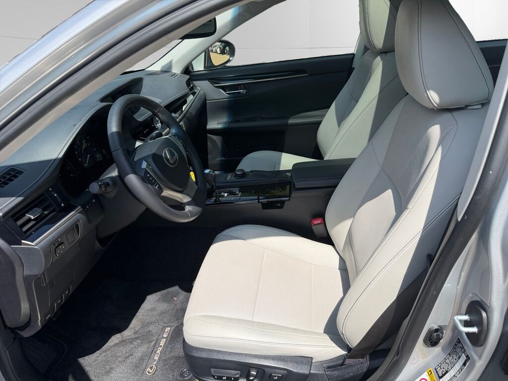 Used 2015 Lexus ES 350 Sedan