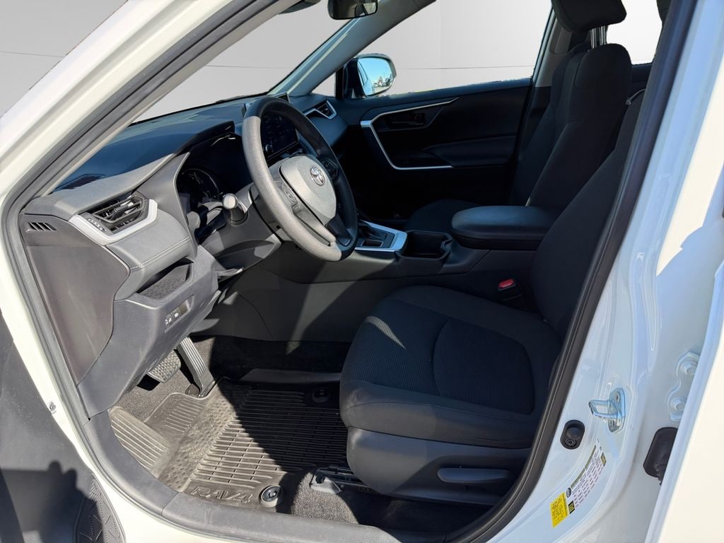 Used 2024 Toyota RAV4 LE SUV