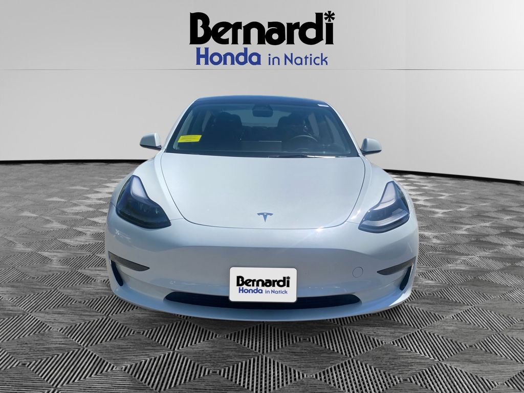 2023 Tesla Model 3 -'s photo