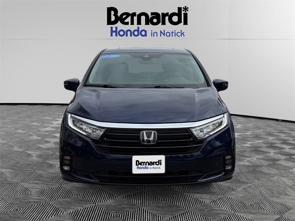 2023 Honda Odyssey Touring's photo
