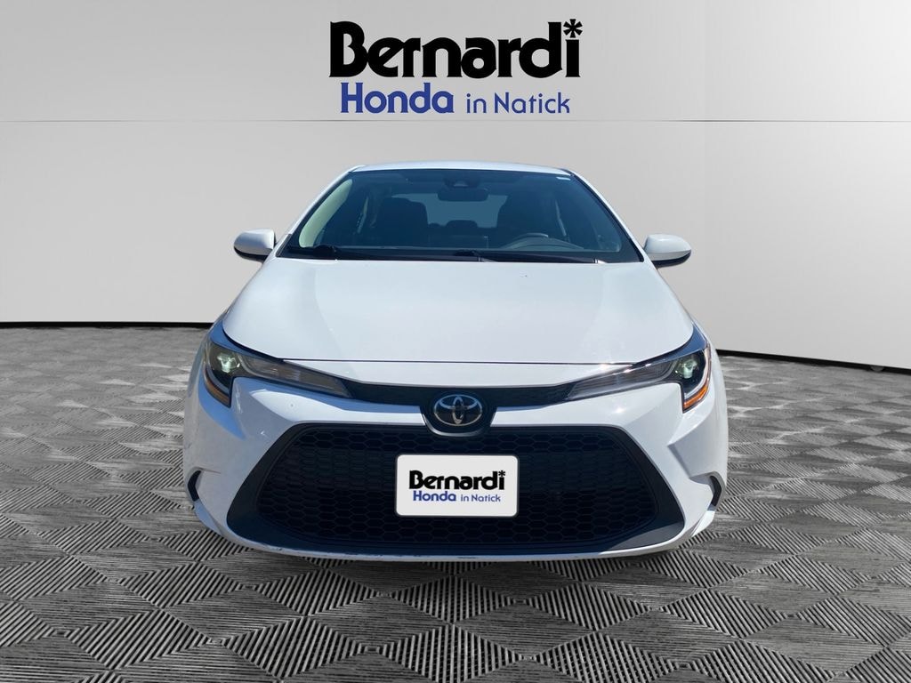 Used 2021 Toyota Corolla LE Sedan
