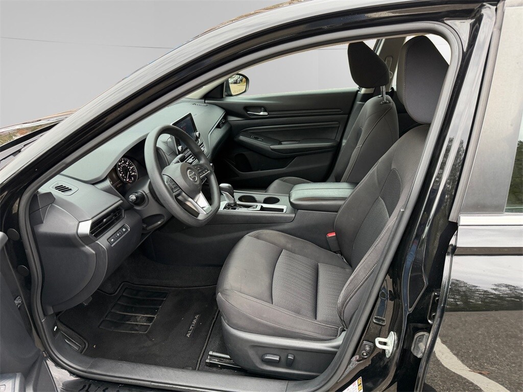 2019 Nissan Altima 2.5 S photo 3