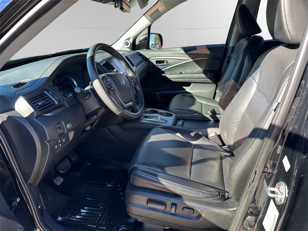 2023 Honda Ridgeline RTL photo 3