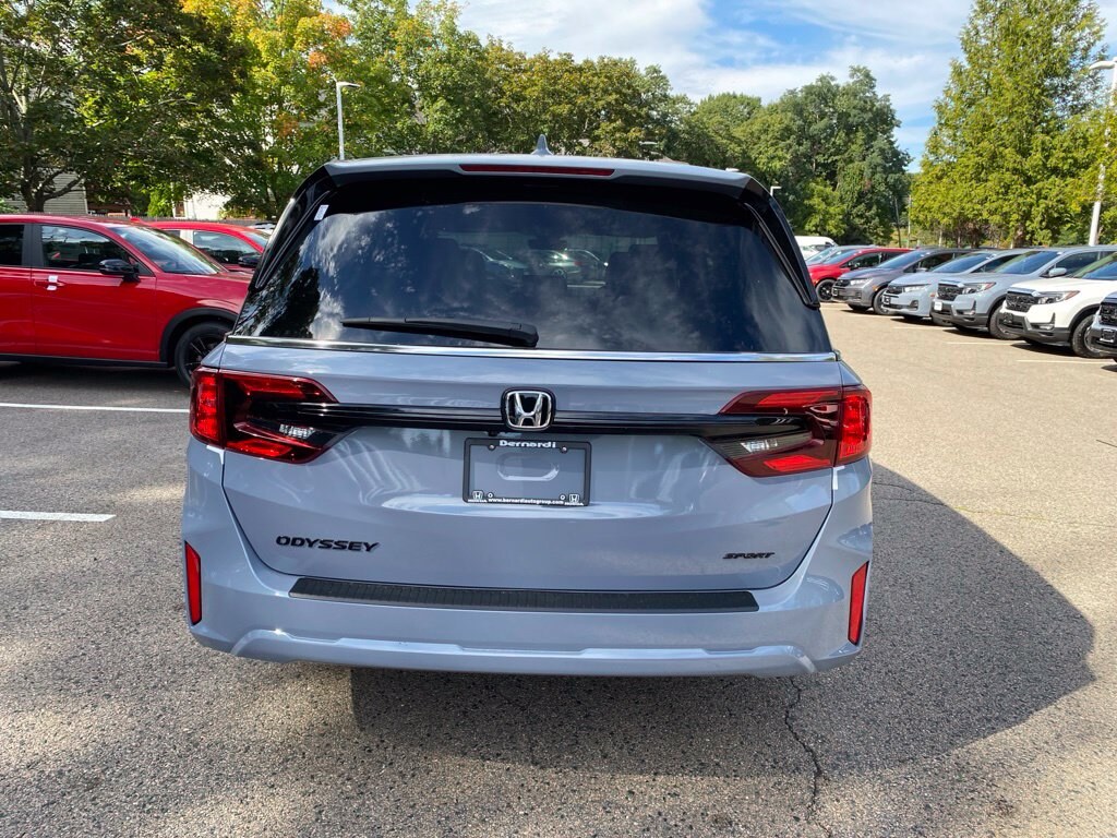 New 2026 Honda Odyssey Sport-L Van Passenger