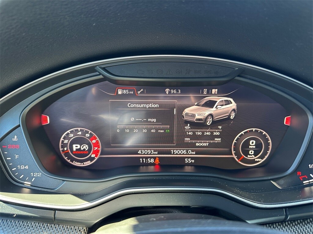 2020 Audi SQ5 Premium photo 2