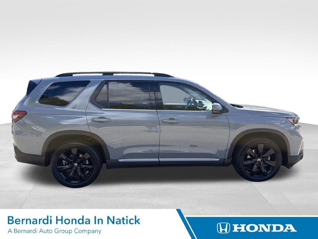 Certified 2025 Honda Pilot Touring SUV