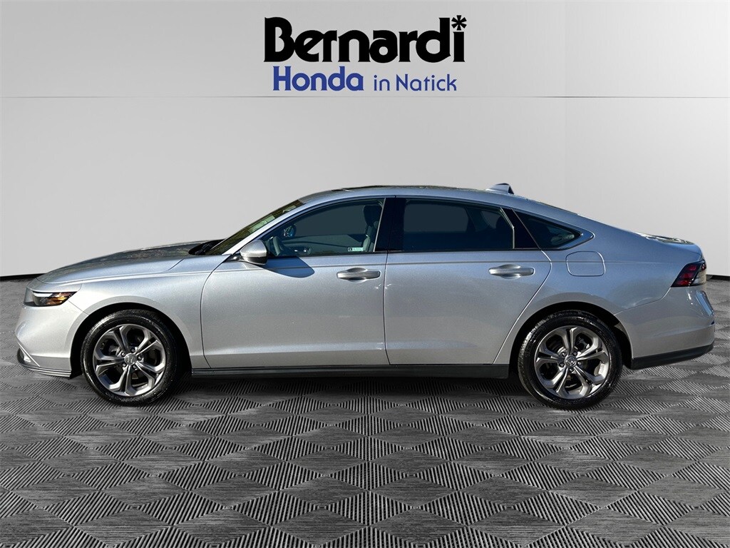 2024 Honda Accord EX 1.5T photo 2