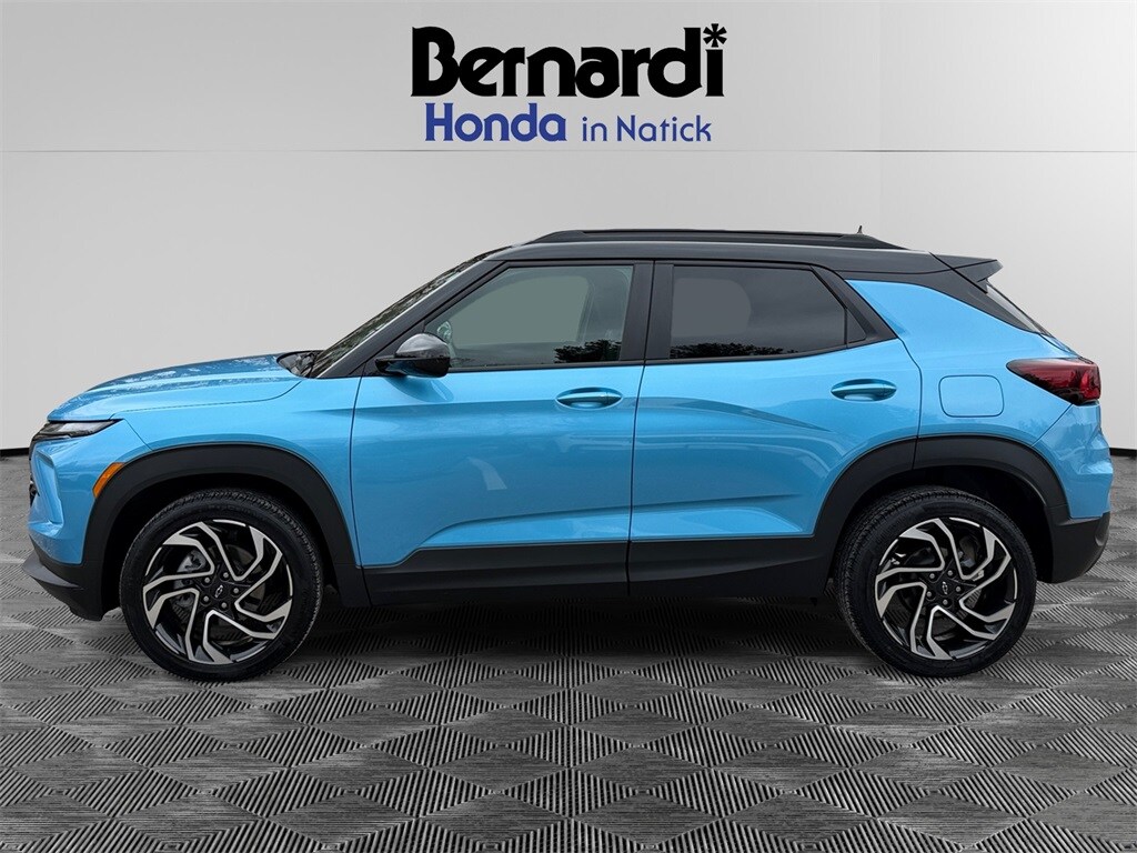 Used 2025 Chevrolet Trailblazer RS SUV