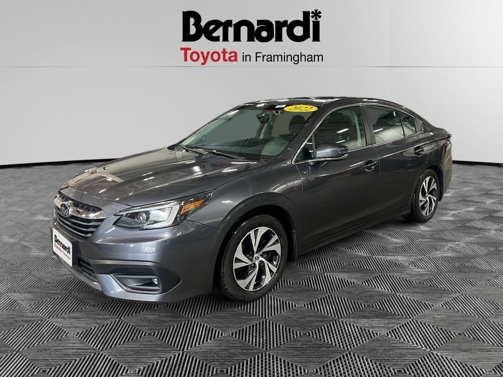 2022 Subaru Legacy Premium's photo