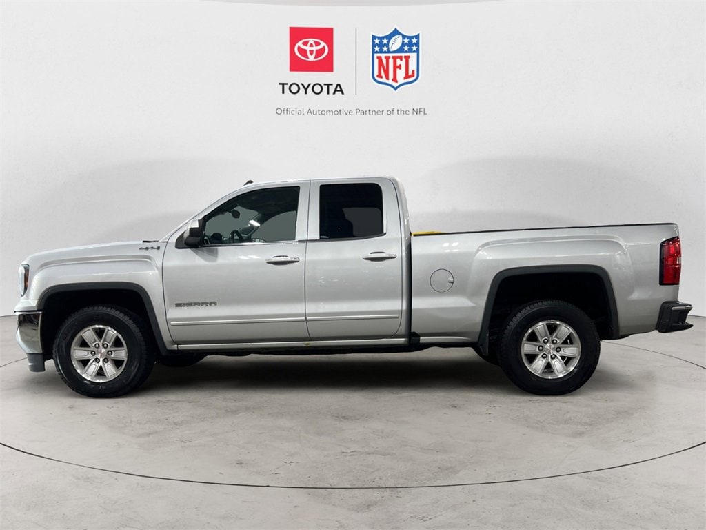 Used 2017 GMC Sierra 1500 SLE with VIN 1GTV2MEC8HZ228930 for sale in Framingham, MA