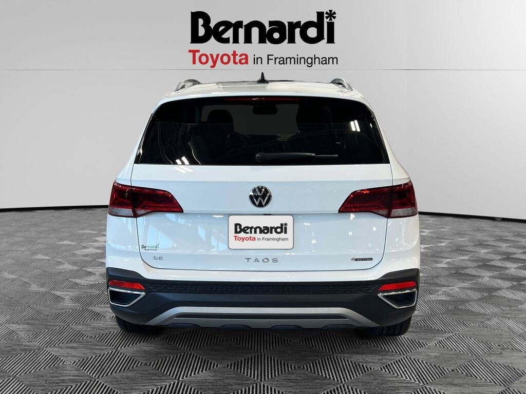 Used 2022 Volkswagen Taos 1.5T SE 4MOTION SUV