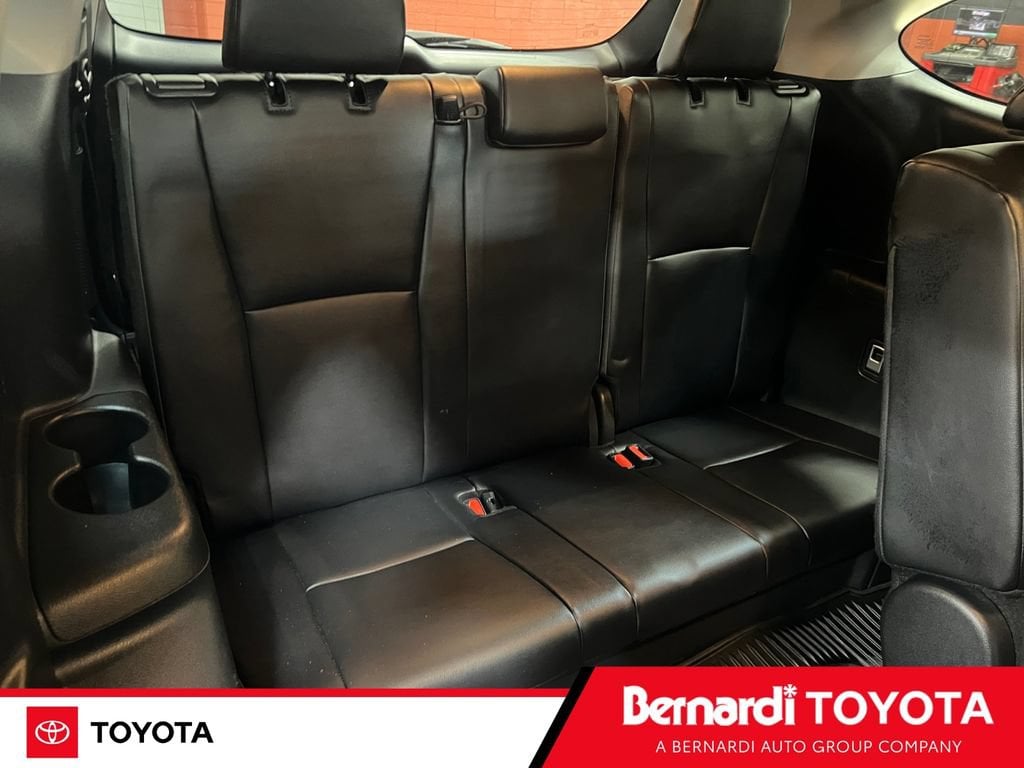 2024 Toyota Highlander XLE - Photo 16