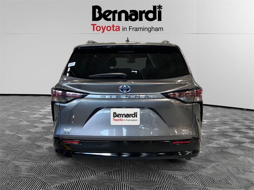 Certified 2024 Toyota Sienna XLE 7 Passenger Van Passenger Van