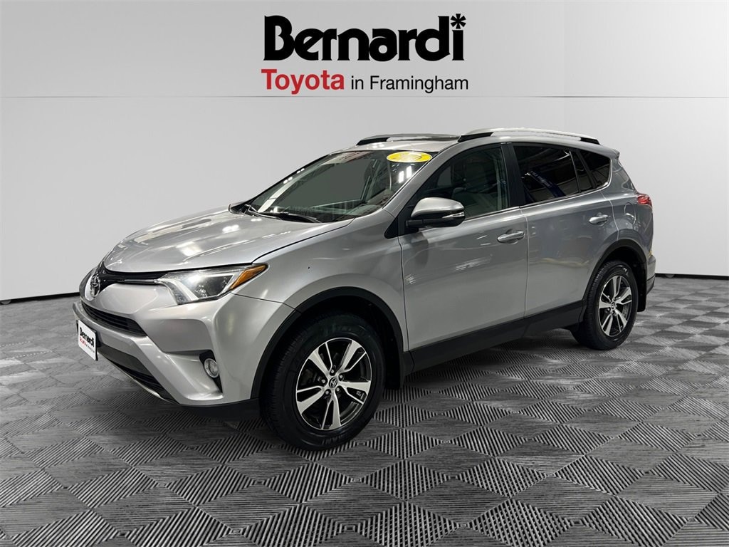 Used 2016 Toyota RAV4 XLE SUV