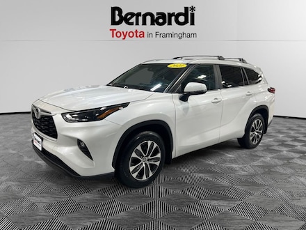 2023 Toyota Highlander SUV