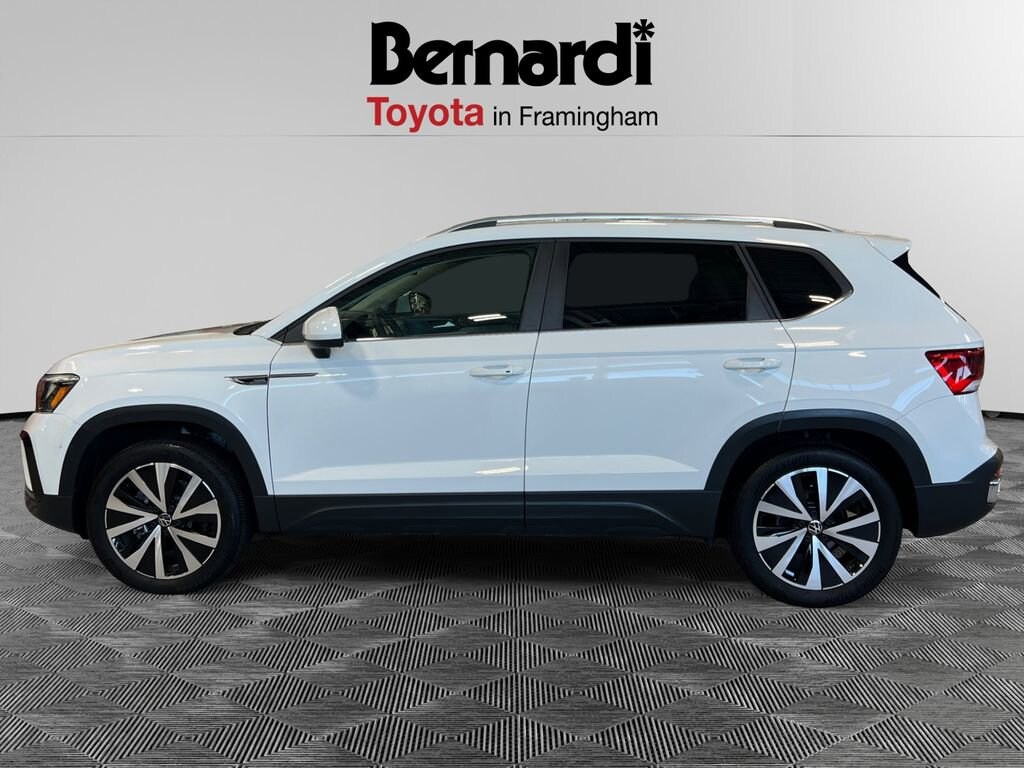 Used 2022 Volkswagen Taos 1.5T SE 4MOTION SUV