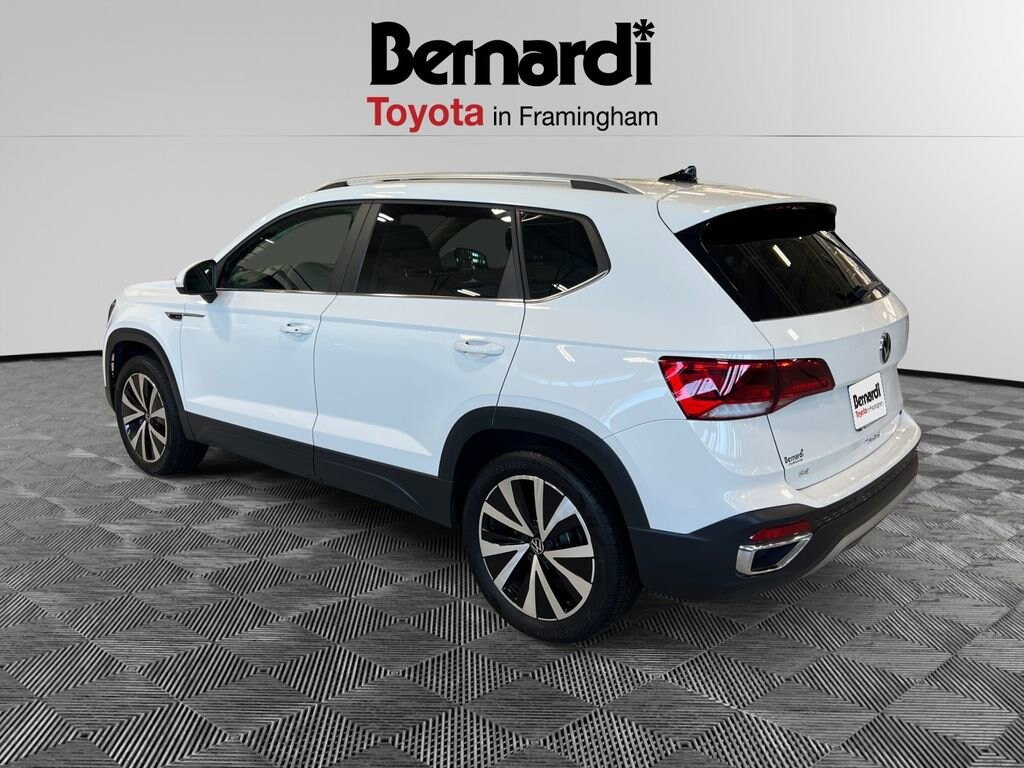 Used 2022 Volkswagen Taos 1.5T SE 4MOTION SUV