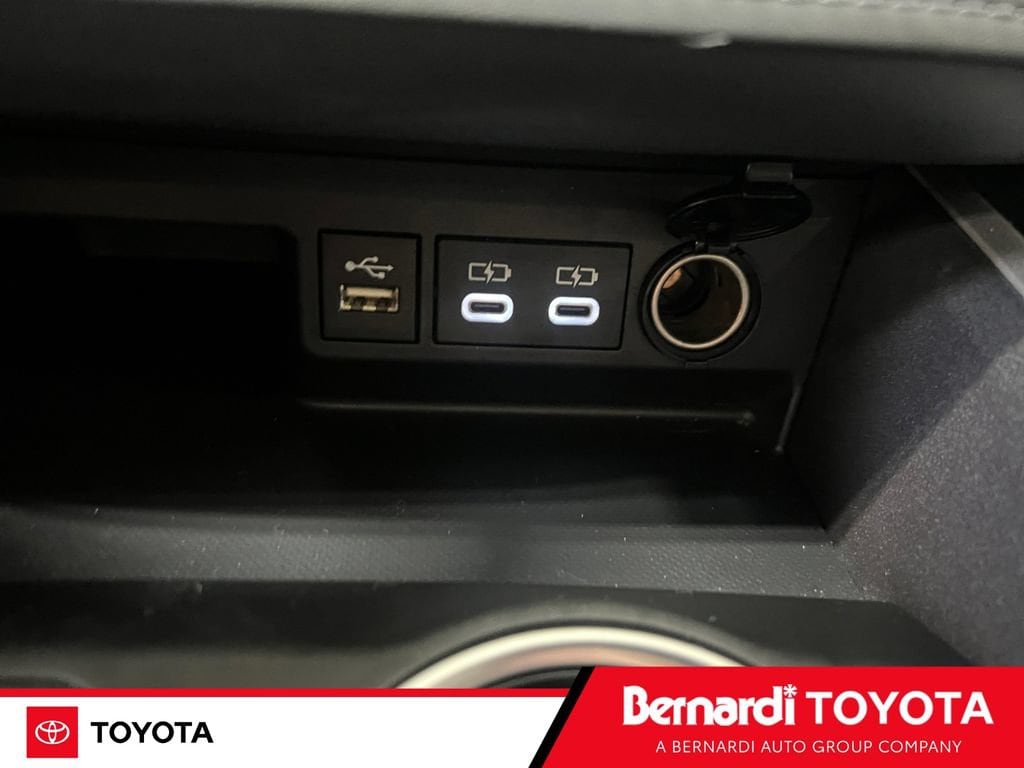 2024 Toyota Highlander XLE - Photo 29