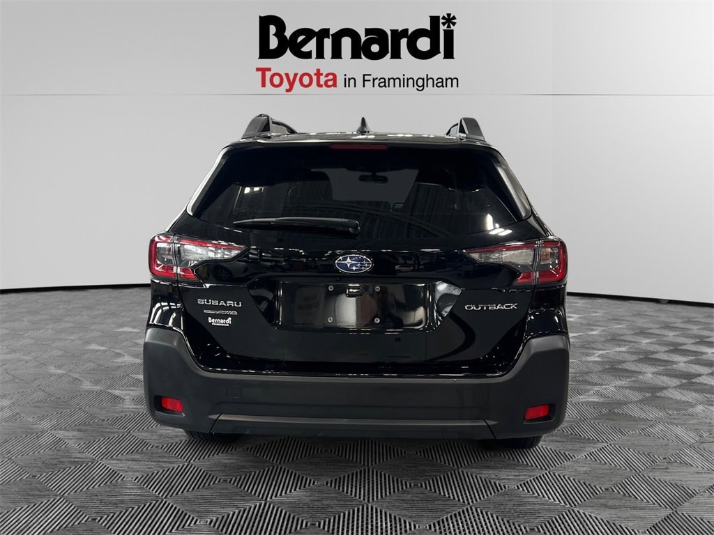 Used 2024 Subaru Outback Premium SUV