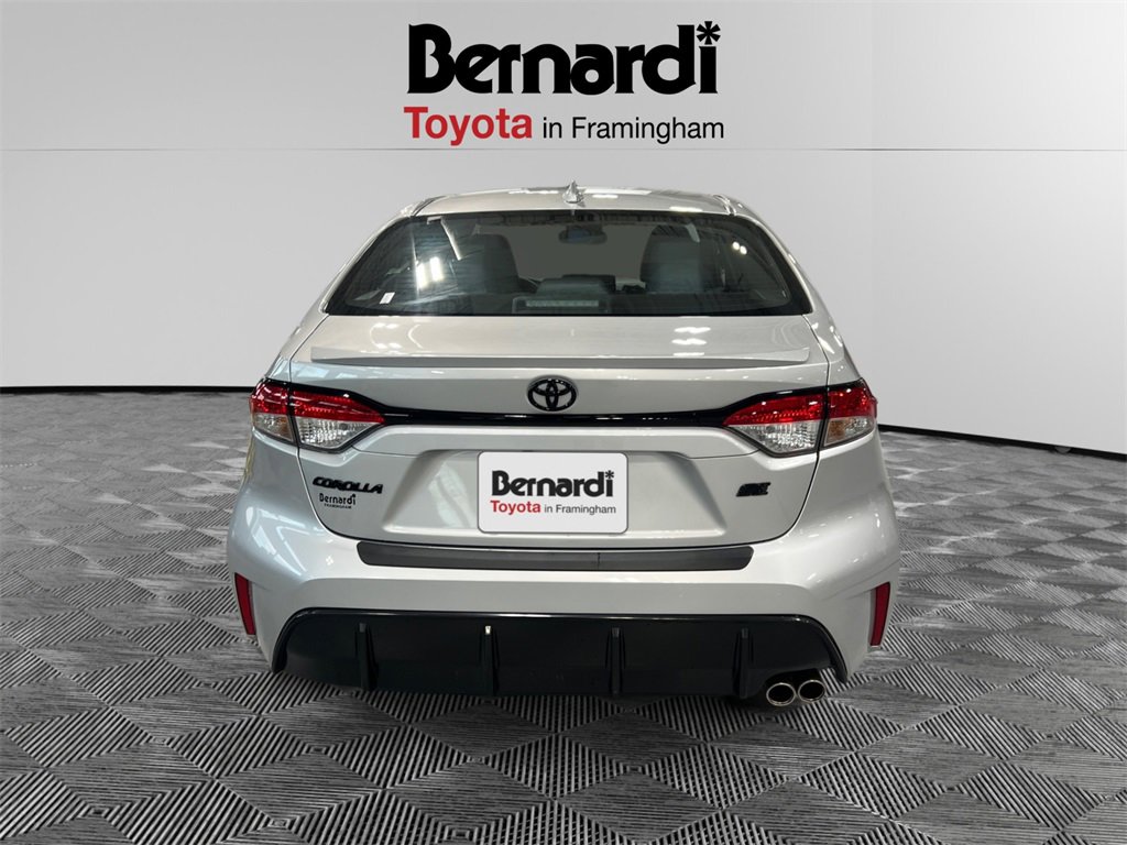 2025 Toyota Corolla SE photo 4