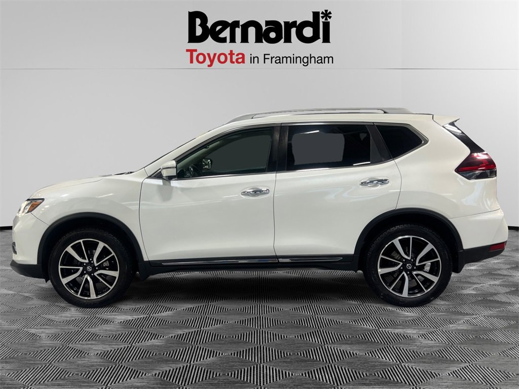 2018 Nissan Rogue SL photo 2