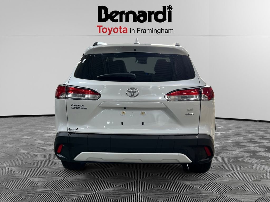 Used 2023 Toyota Corolla Cross LE SUV