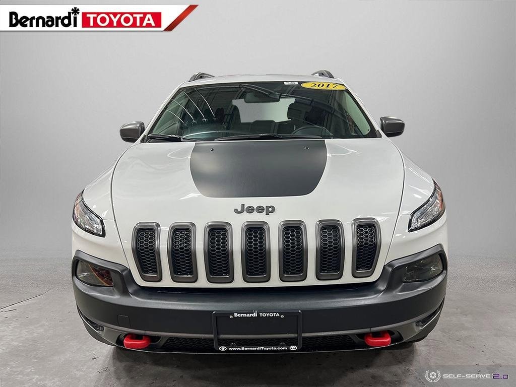 Used 2017 Jeep Cherokee Trailhawk with VIN 1C4PJMBS0HW587892 for sale in Framingham, MA