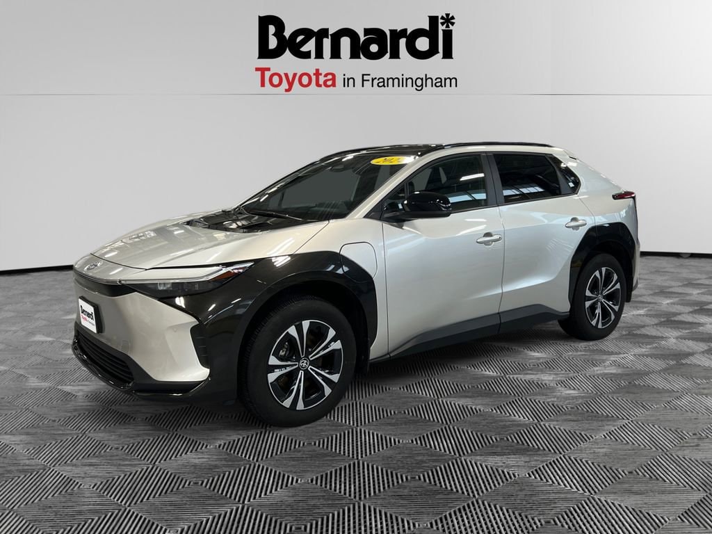 2024 Toyota bZ4X XLE