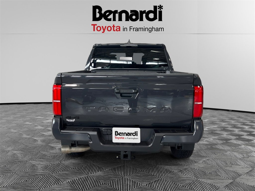 2024 Toyota Tacoma TRD Off-Road photo 4