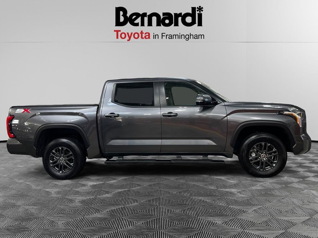 2024 Toyota Tundra SR5 - Photo 6
