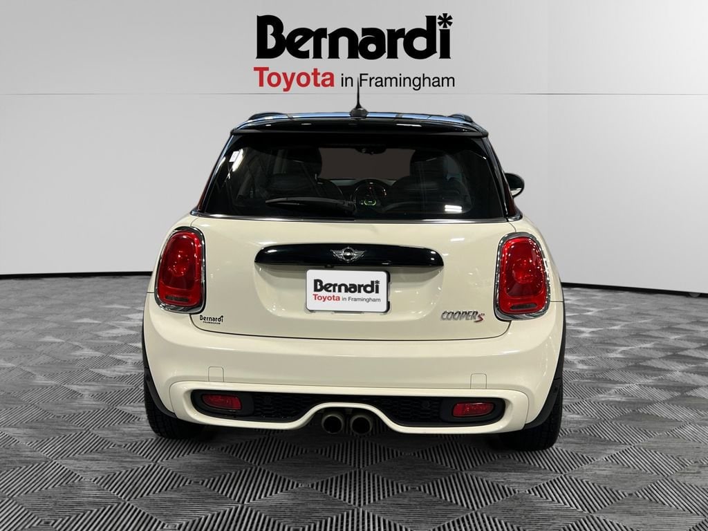 Used 2018 MINI Hardtop 2 Door Cooper S Hatchback