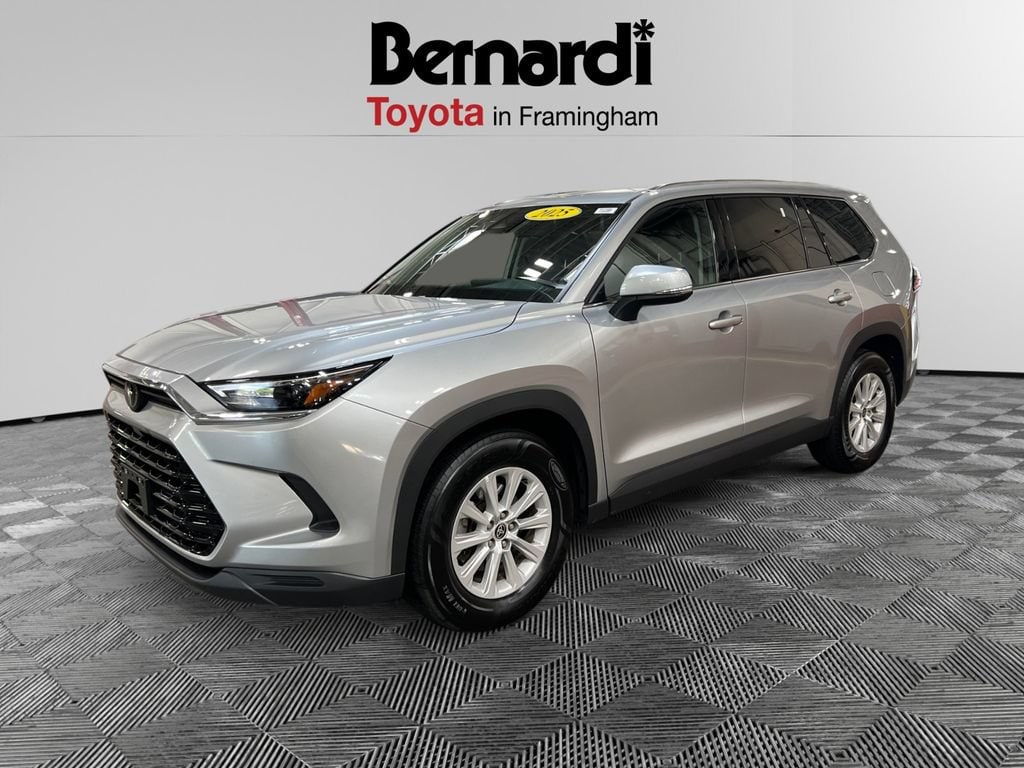 Used 2025 Toyota Grand Highlander XLE SUV