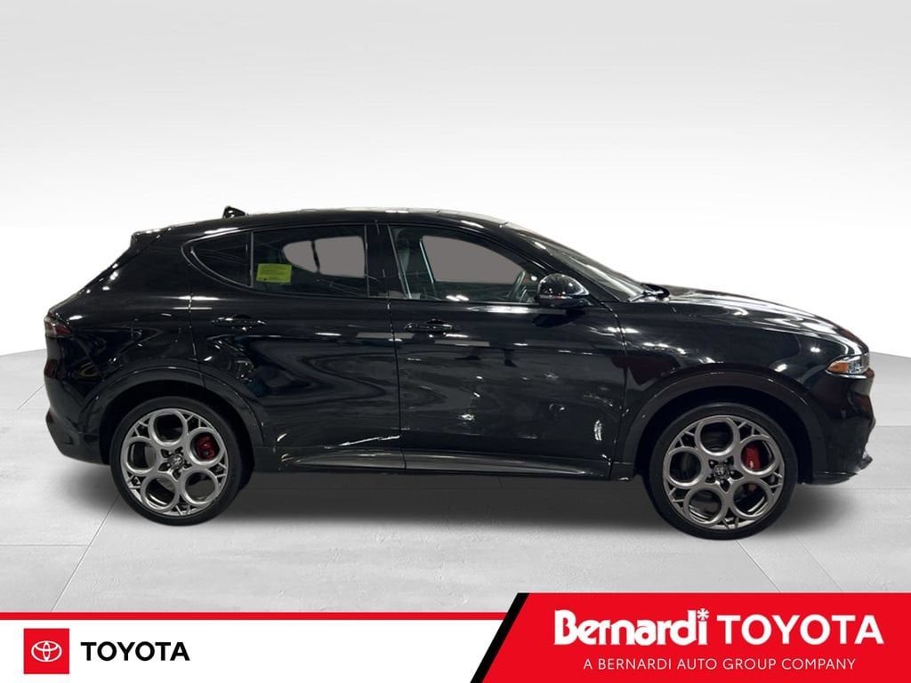 Used 2024 Alfa Romeo Tonale Veloce SUV