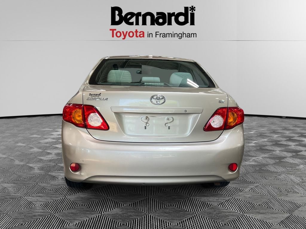 Used 2010 Toyota Corolla LE Sedan